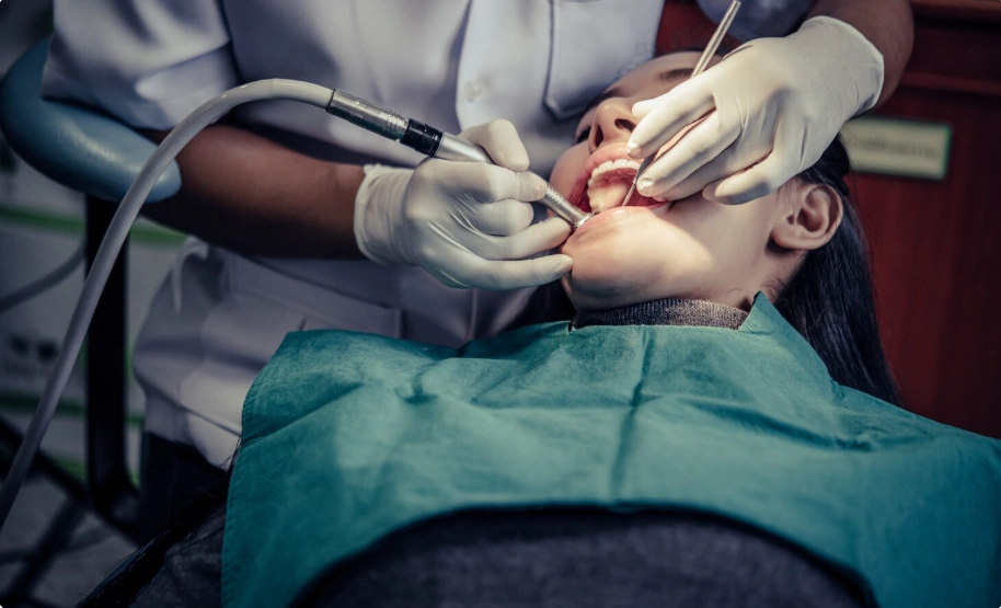 Zahnzusatzpläne für kosmetische Zahnmedizin